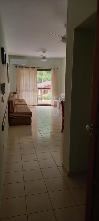 Apartamento Climatizado A 150 Metros Da Praia Ubatuba Kültér fotó