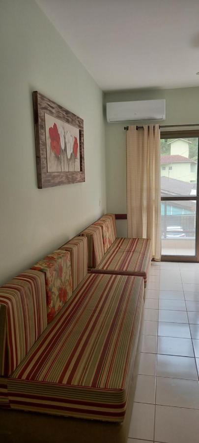 Apartamento Climatizado A 150 Metros Da Praia Ubatuba Kültér fotó